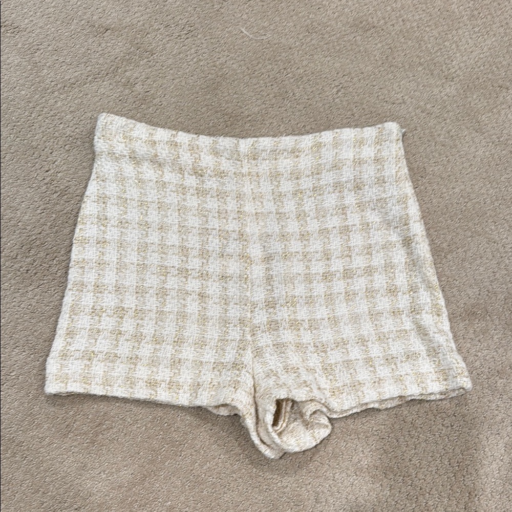 Zara High Waist Cream Tan Shorts